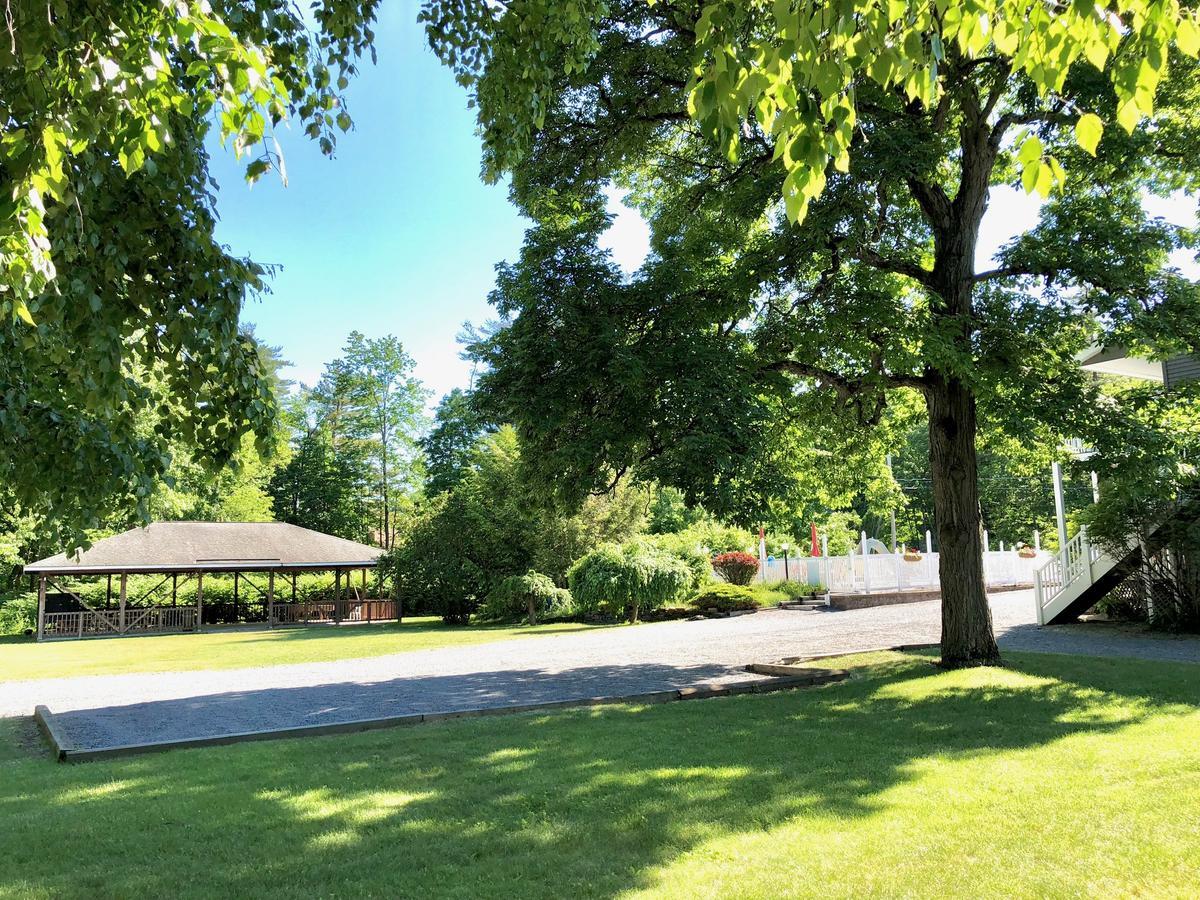 Lyn Aire Motel - Lake George Dış mekan fotoğraf